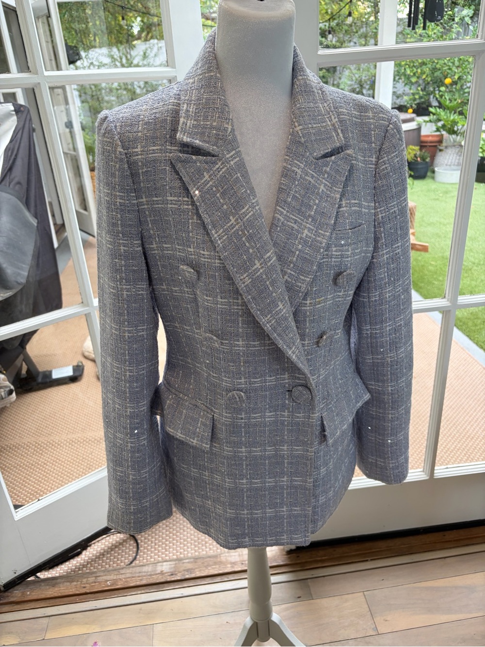 cami NYC Bruna Tweed Blazer- lavender and white double
Breasted blazer-Med